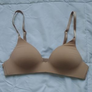 Victoria's Secret Nude Wireless Bra 34A